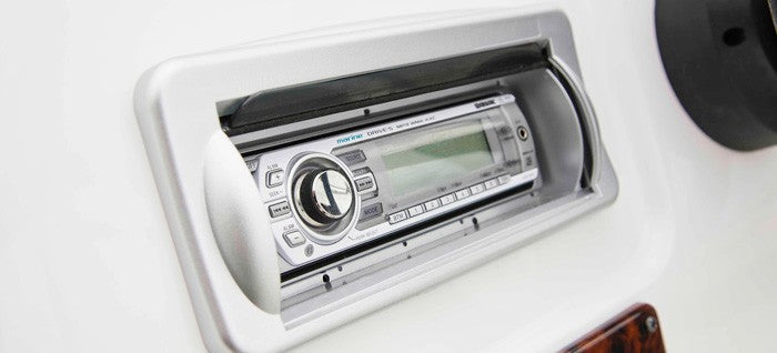 Hurricane Fun Deck 150 CV