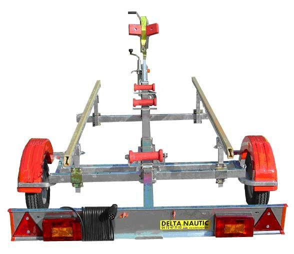 Remorque Grand Tourisme pour barque Rigiflex Cap 370 Standard