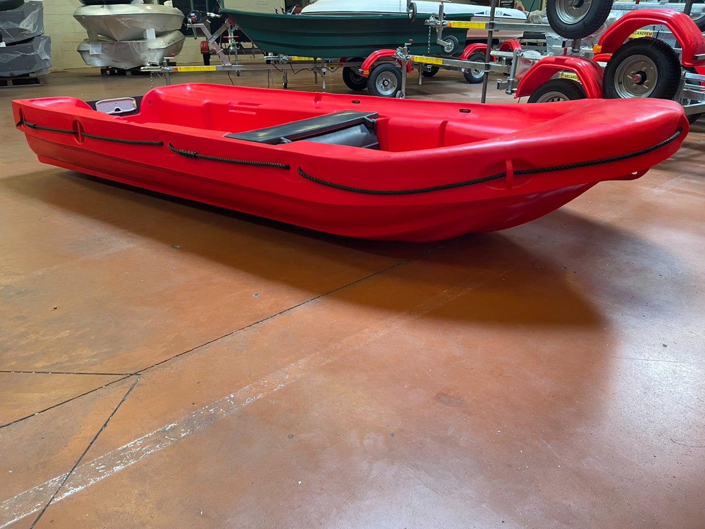 Barque d'Exposition Fun Yak Secu 12