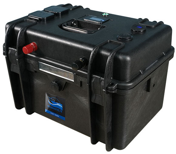 Valise Batterie Lithium LiFePO4 Delta Nautic 150Ah 12V avec sortie régulée + chargeur offert