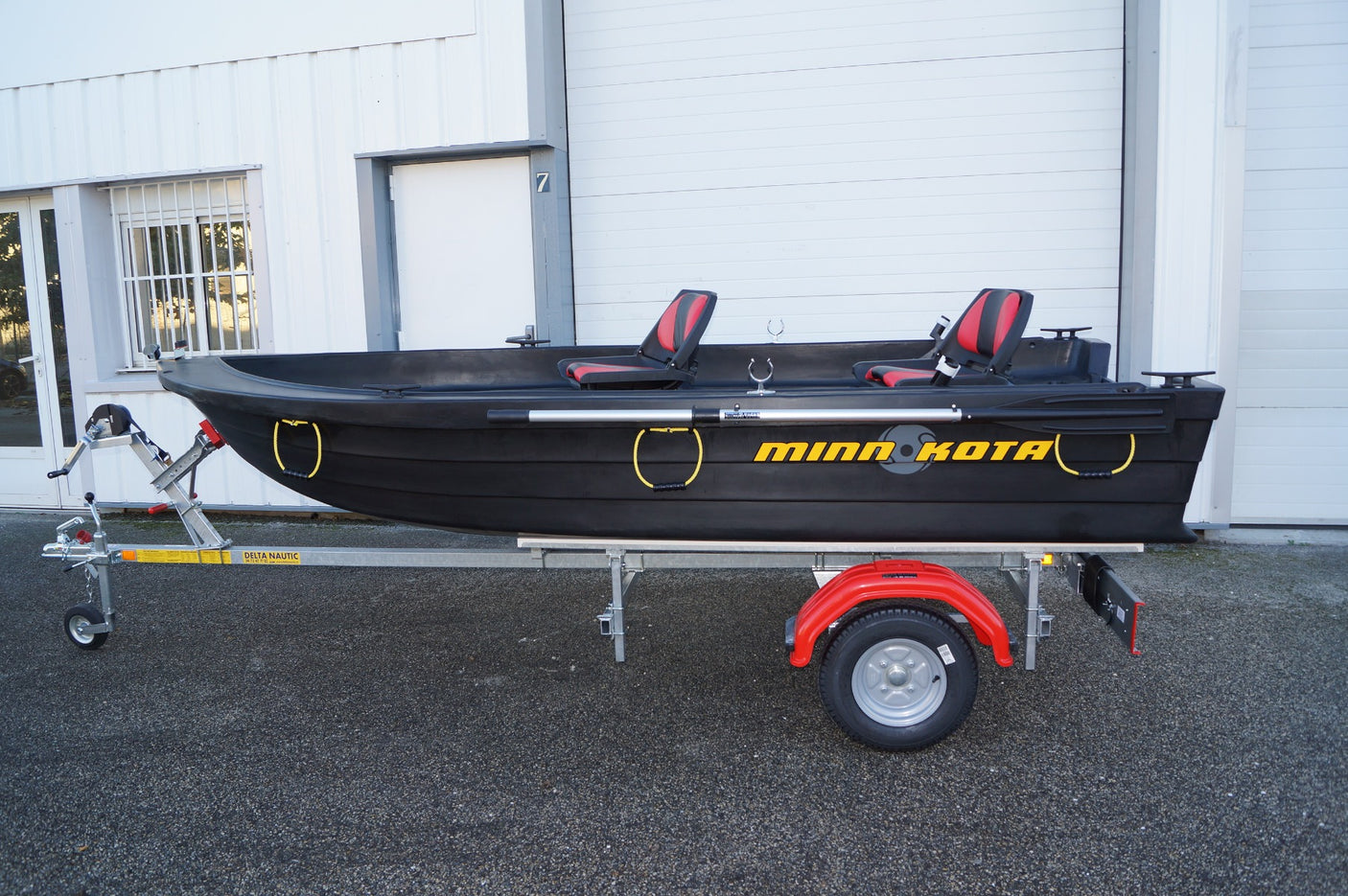 Barque Silurine Sport 373 Blacky + Remorque GT Grand Tourisme + 2 sièges + 2 supports cannes US