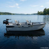 Barque Spécialiste dans un lac