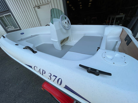 Barque Rigiflex Cap 370 Console + remorque GT d'expo