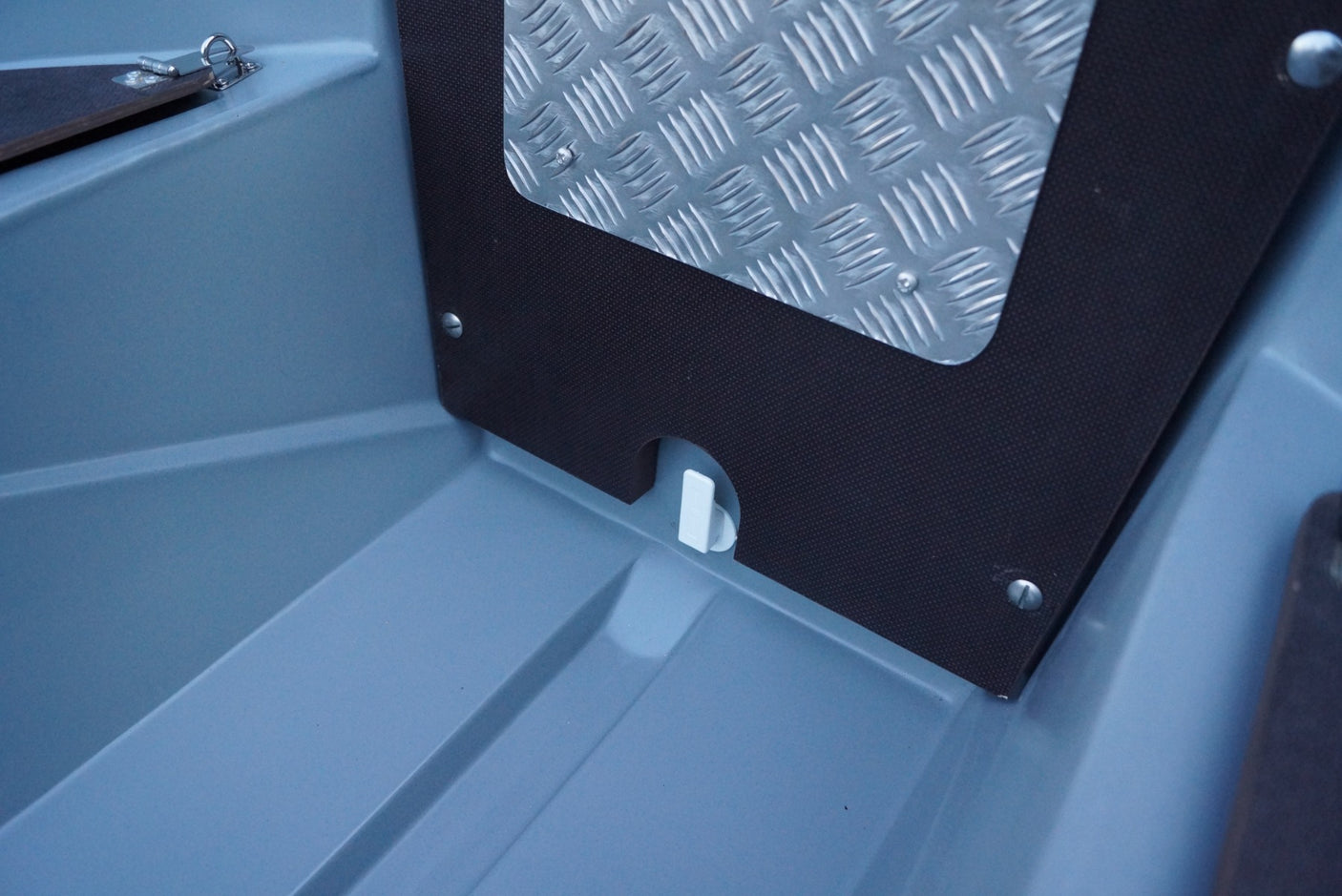 MODELE D'EXPO Barque Falco 360 titanium exclusivité Delta Nautic 