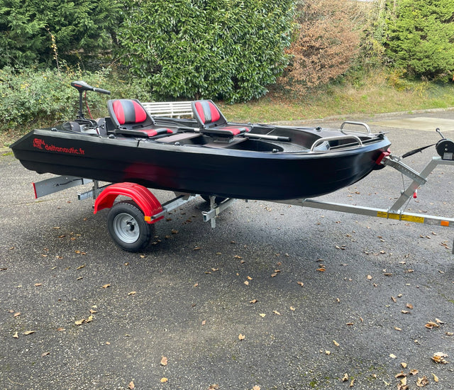 Pack d'Expo Barque Falco 360 Blacky + Remorque GT Grand Tourisme + 2 sièges + 1 moteur électrique