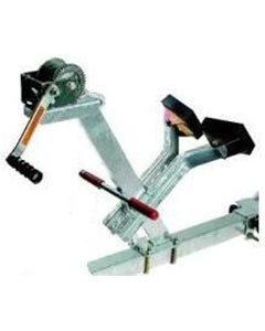 Treuil avec potence et butée étrave